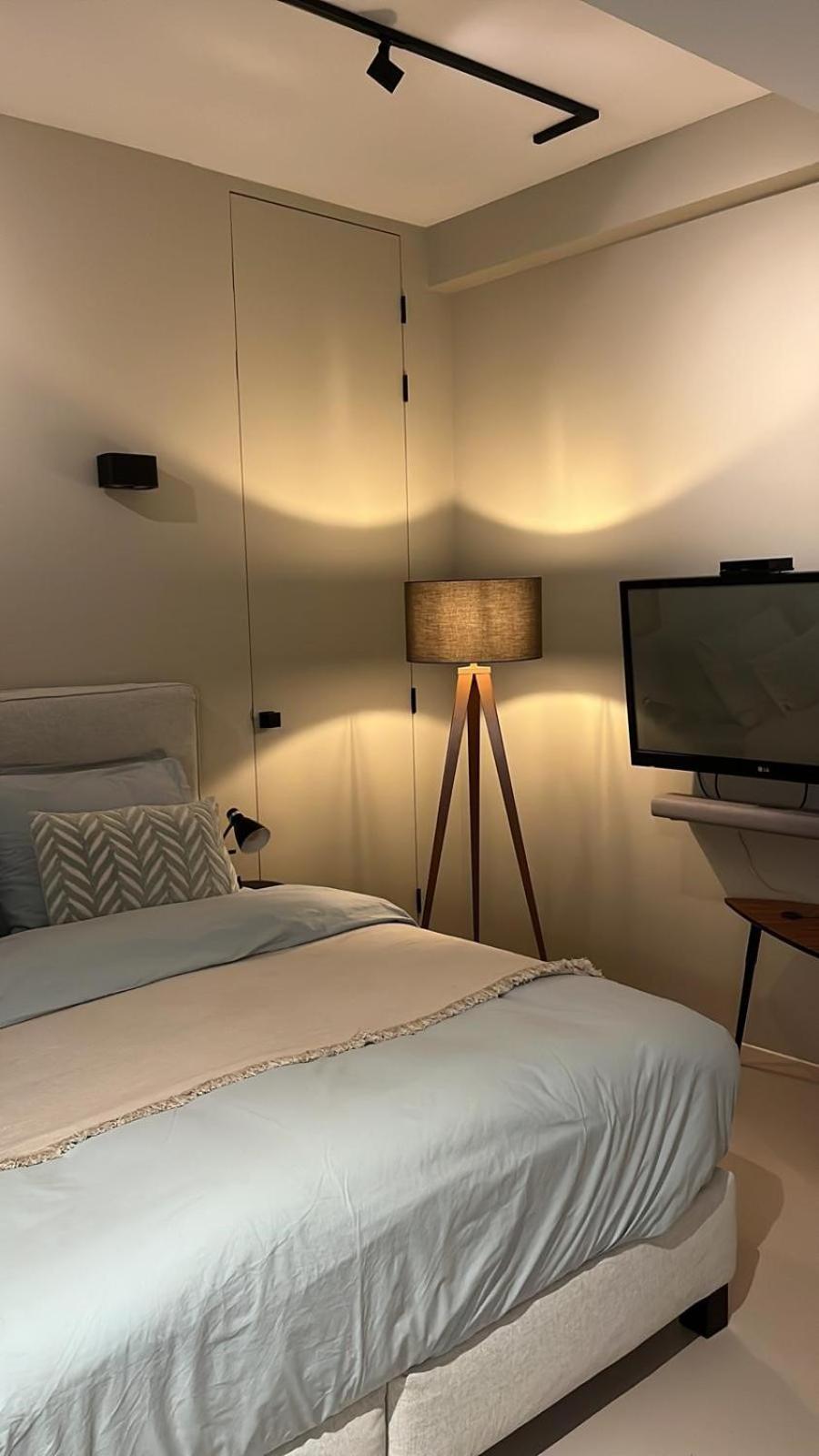 B&B Urban Oasis อัมสเตอร์ดัม ภายนอก รูปภาพ